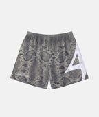 Short de sport 4Handle gray reptile avec motif imprimé peau de serpent gris et noir, inscription Just Handle en écriture cursive et grand logo blanc sur le côté gauche.