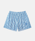 Short de sport 4Handle Low blue avec motif imprimé texture écailles de crocodile bleu ciel et blanc, doté du logo éclair 4Handle bleu roi sur la jambe gauche.
