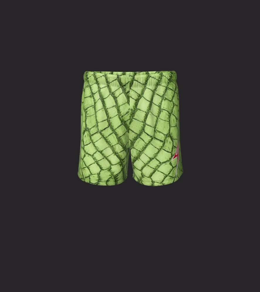 4H™ Low Grinch Short